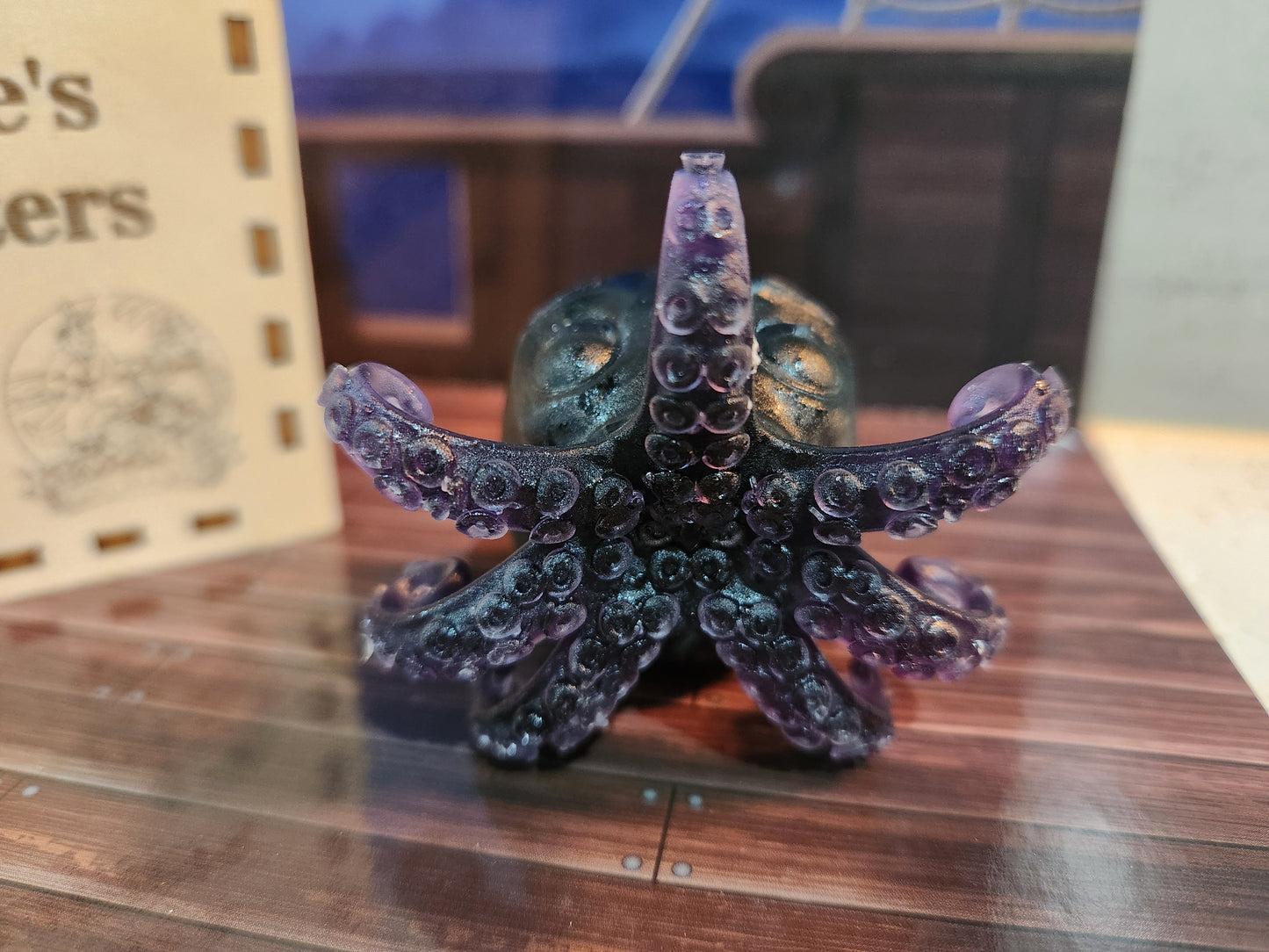Septopus Resin Figure - Black