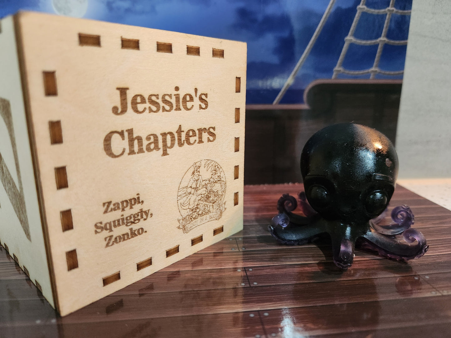 Septopus Resin Figure - Black