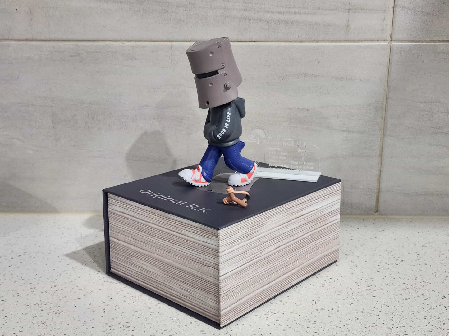 Original R.K. Figure - Common