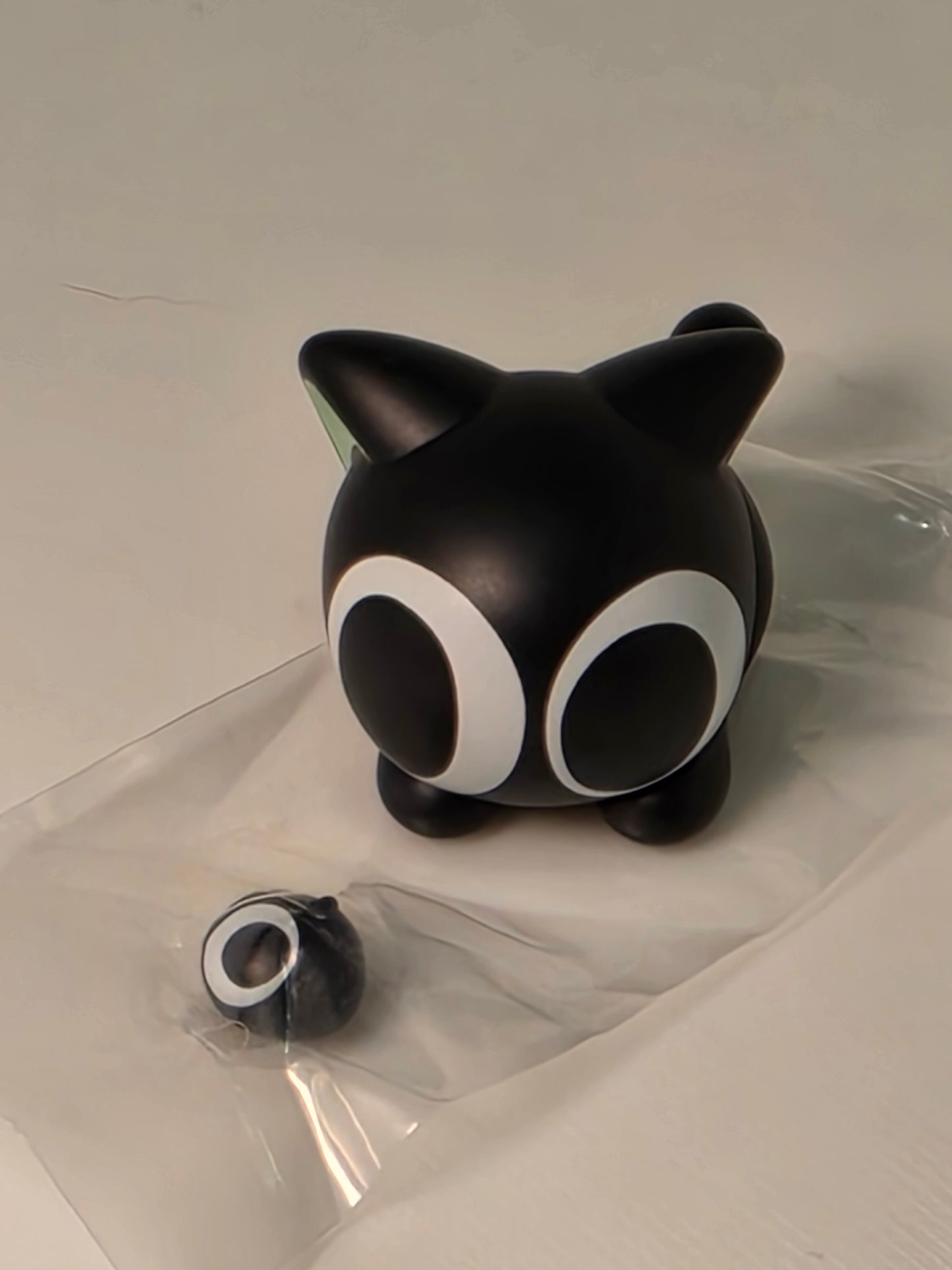 Luo Xiaohei  Daily Series - Ploof! -  Cat figure Loose