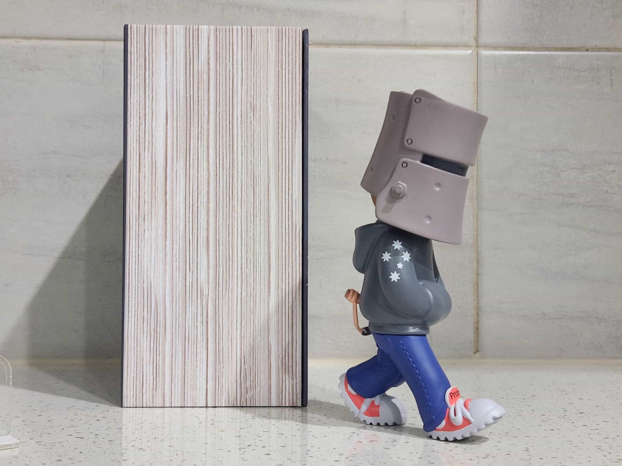 Original R.K. Figure - Common